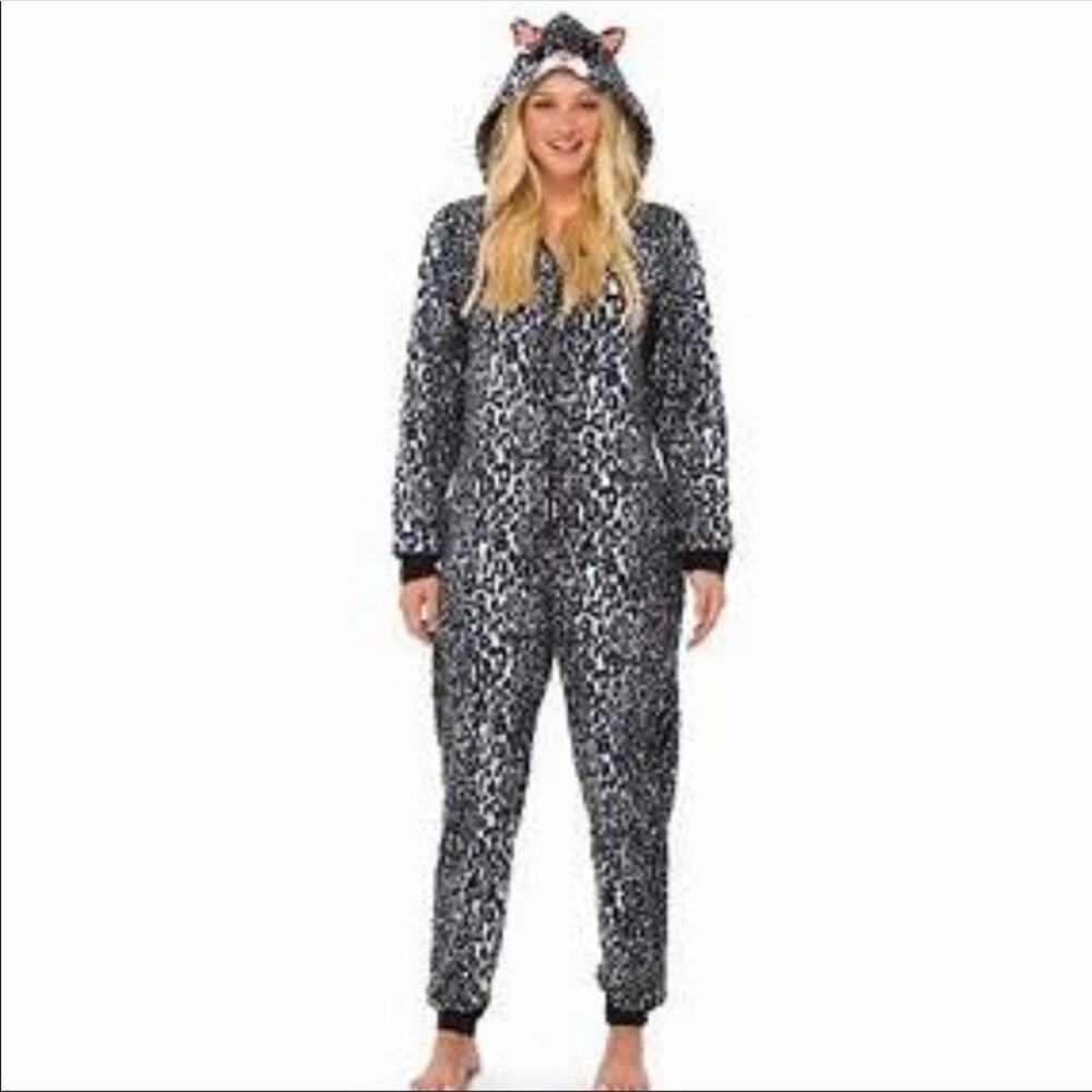 Nick & Nora One Piece Cat Pajamas Small Fleece Jogger Hoodie Black Animal Print